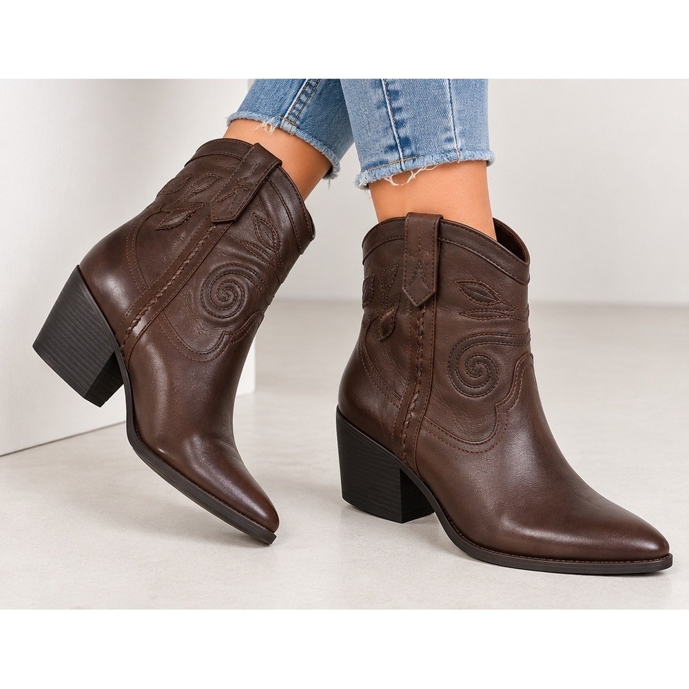 Carlos By Carlos Santana Austin Womens Pointed Toe Ankle Boots 5M Brown Leather